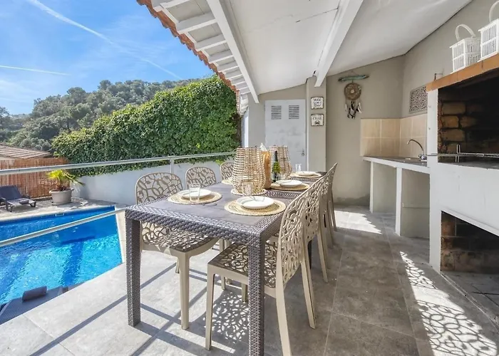 Willa Costacabana - Rosa